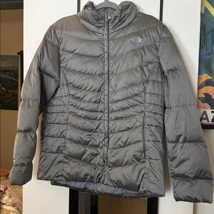 The North Face Charcoal Insulated Jacket (read)